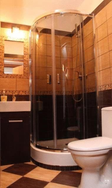 Hotel City Gniezno Buitenkant foto